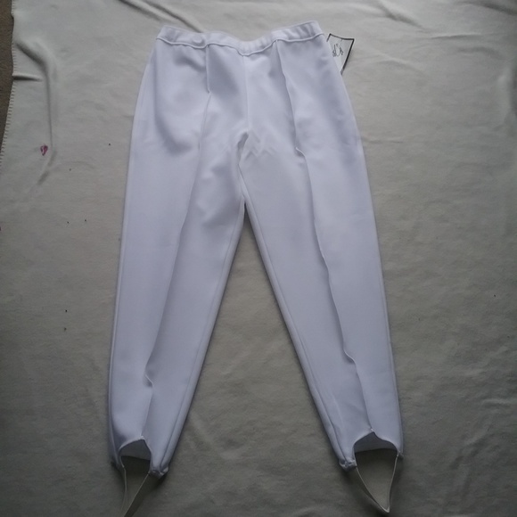 white stirrup pants